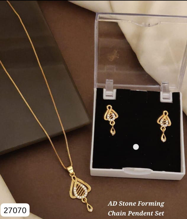 PENDANT SET WID CHAIN 27070
