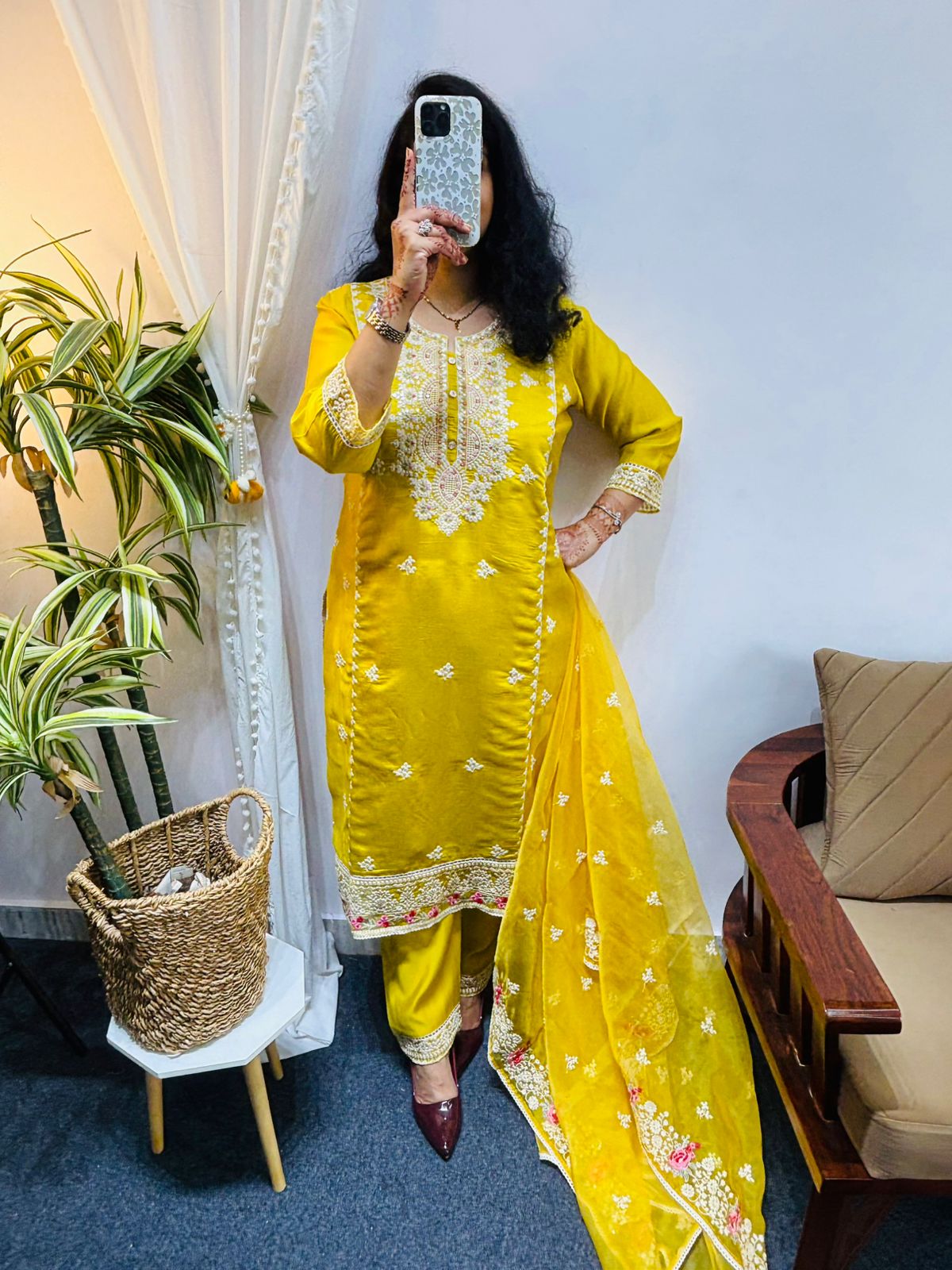 Premium soft Silk fabric 3 pcs with full lining in kurta & Pant & Heavy Emb. Organza Duppta
