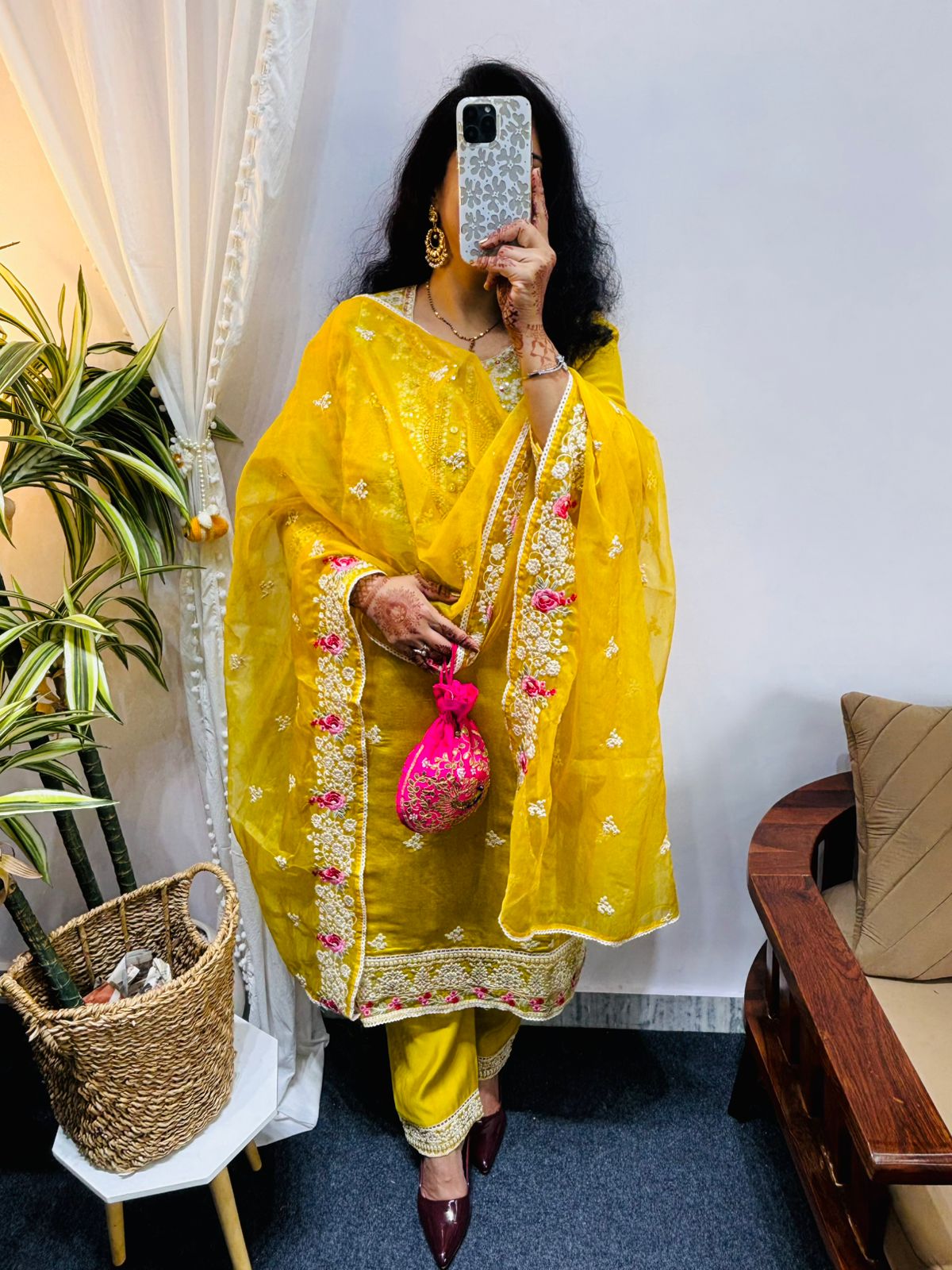 Premium soft Silk fabric 3 pcs with full lining in kurta & Pant & Heavy Emb. Organza Duppta
